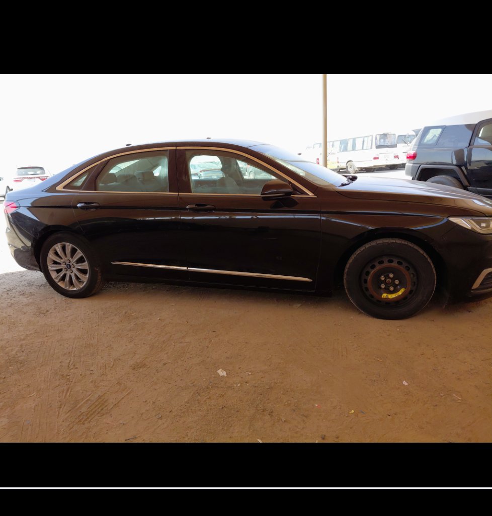 Ford Taurus  2020 image