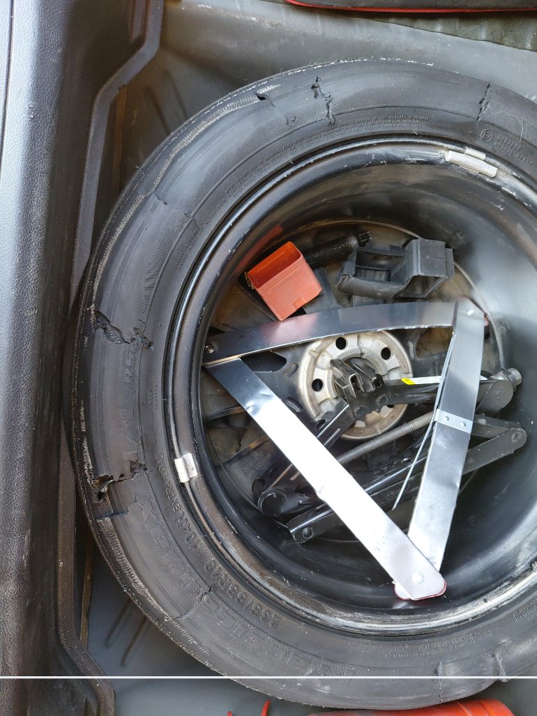 Ford Taurus  2020 image