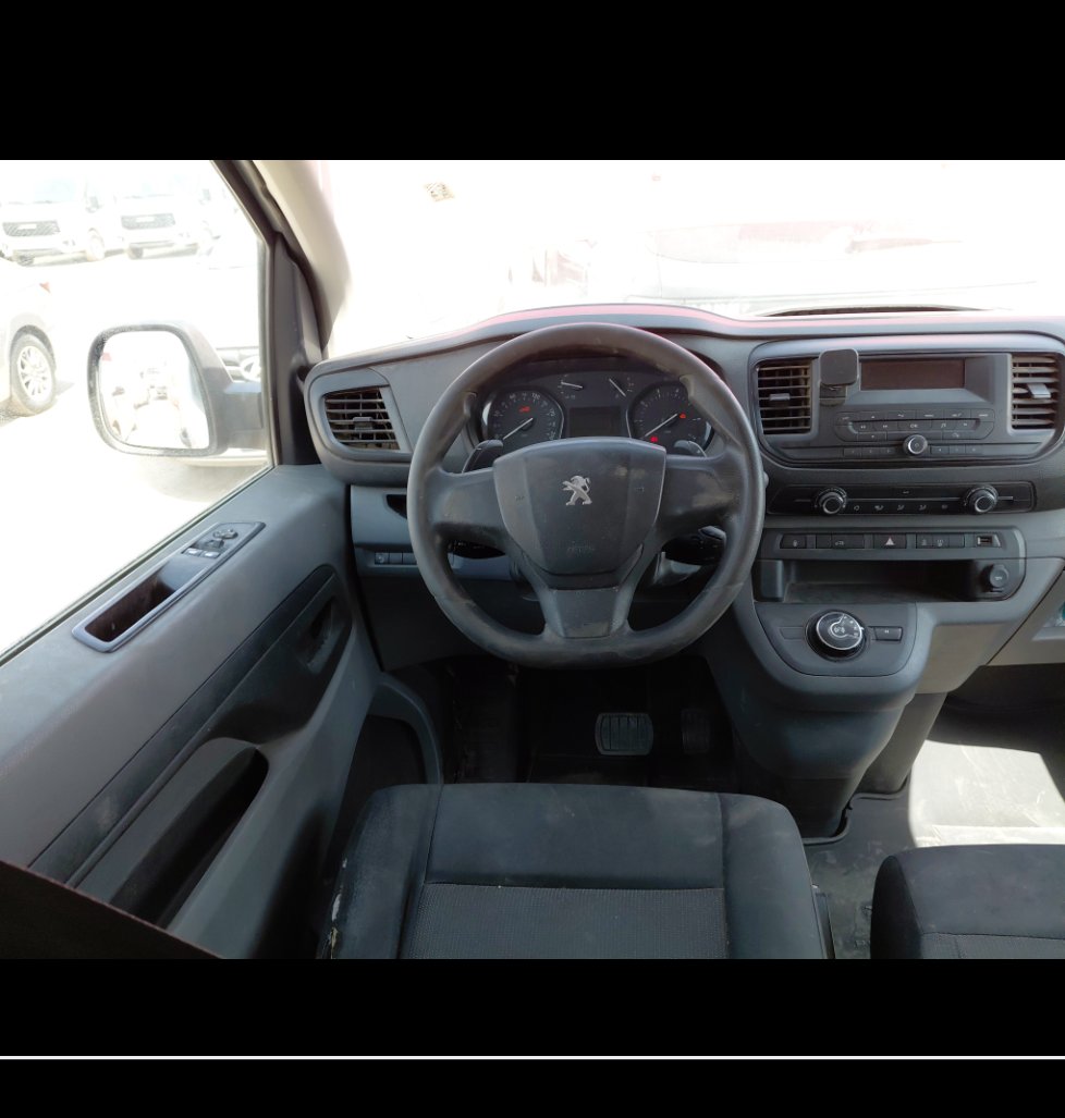 Peugeot  Expert Van  2023 image