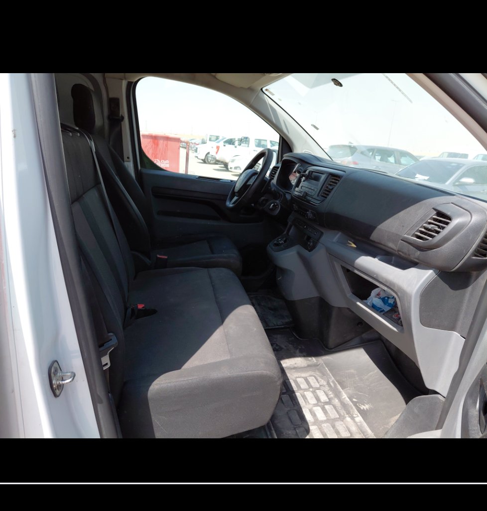 Peugeot  Expert Van  2023 image