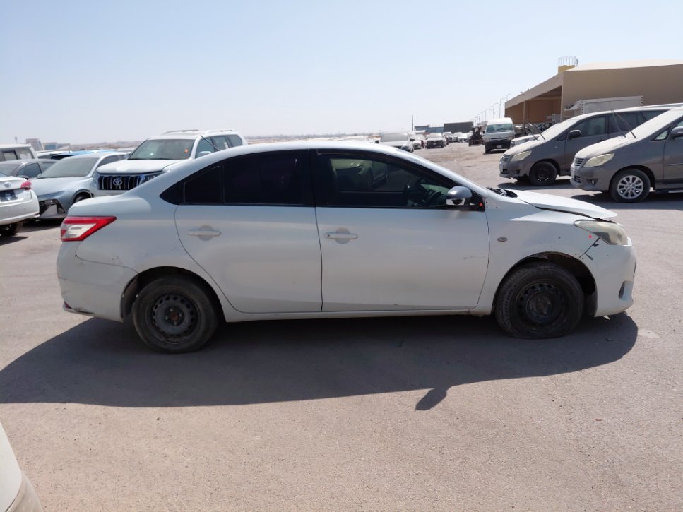 تويوتا يارس  2016 image