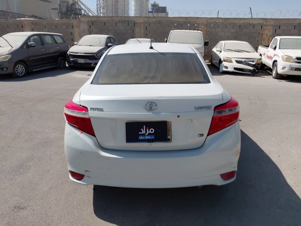 تويوتا يارس  2016 image