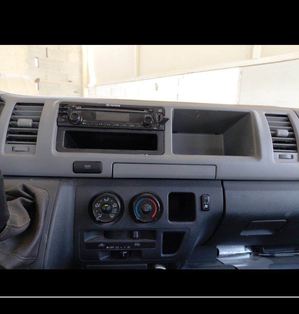 تويوتا هايس باص  2013 image