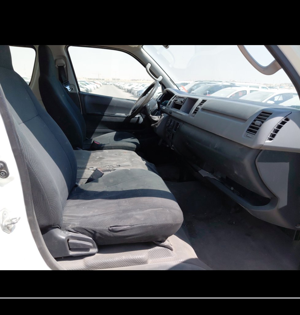 تويوتا هايس باص  2013 image