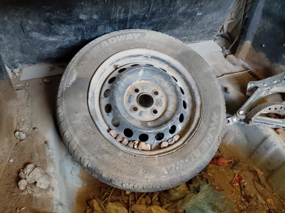 Toyota Yaris  2015 image