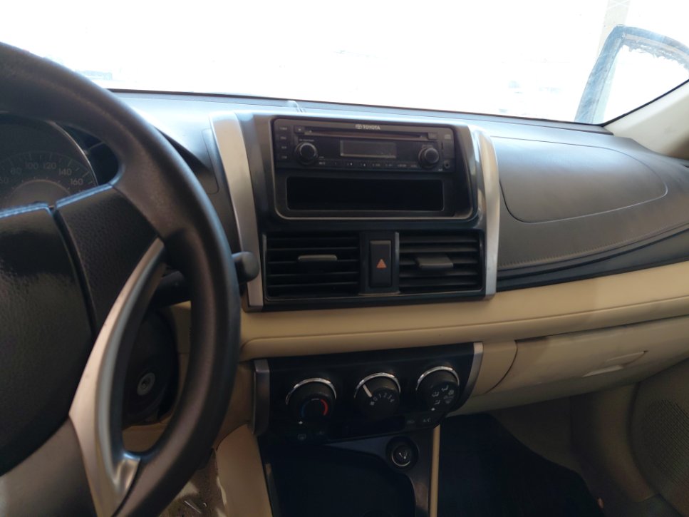 تويوتا يارس  2014 image