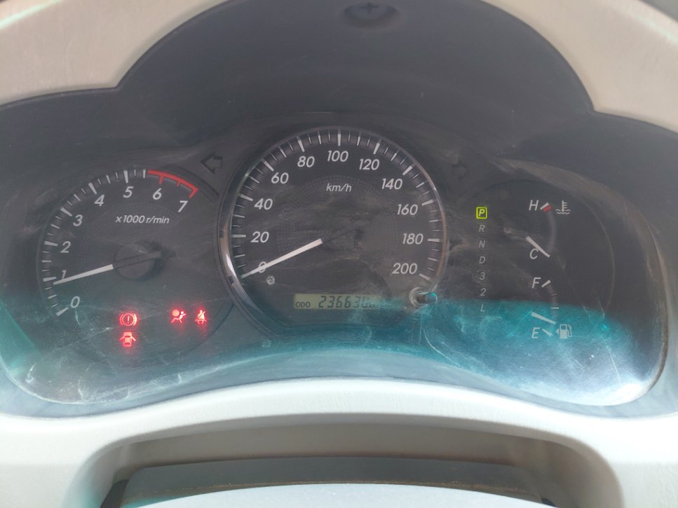 Toyota Innova  2014 image