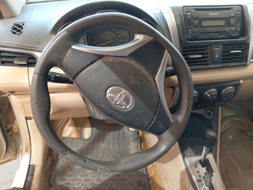 Toyota Yaris  2015 image