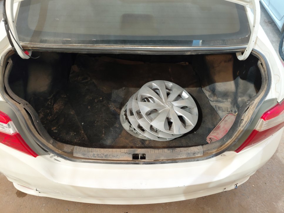 Toyota Yaris  2015 image