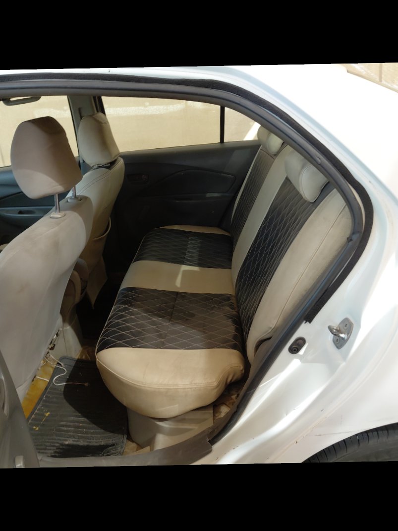 Toyota Yaris  2013 image