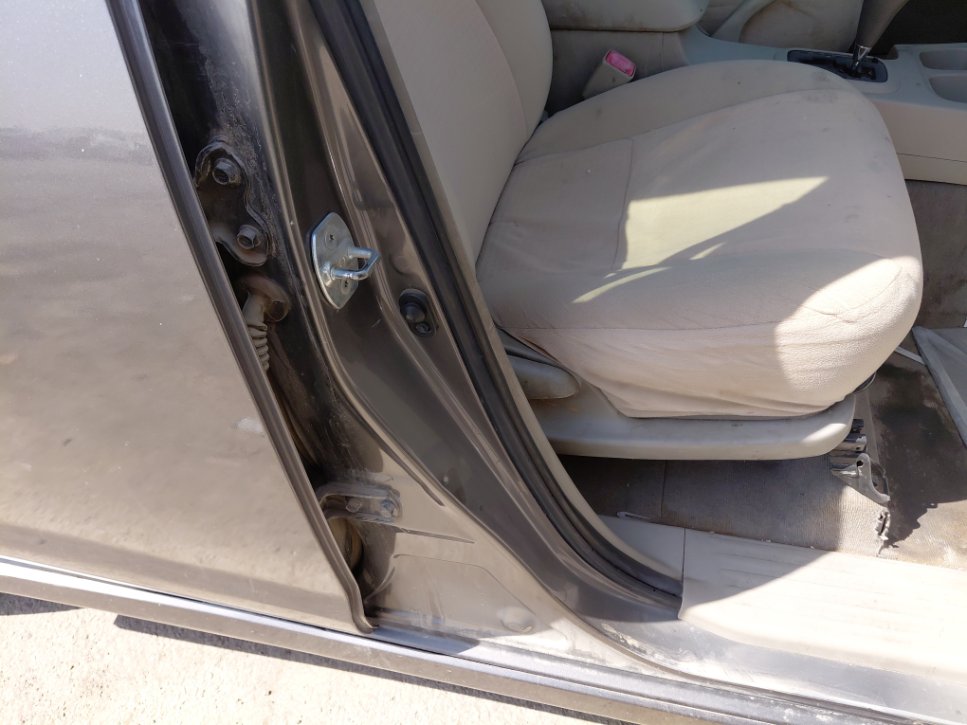 Toyota Innova  2014 image