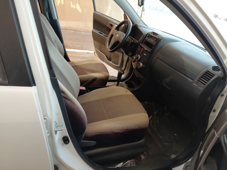 Daihatsu Terios  2012 image