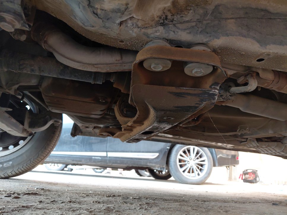 Daihatsu Terios  2012 image