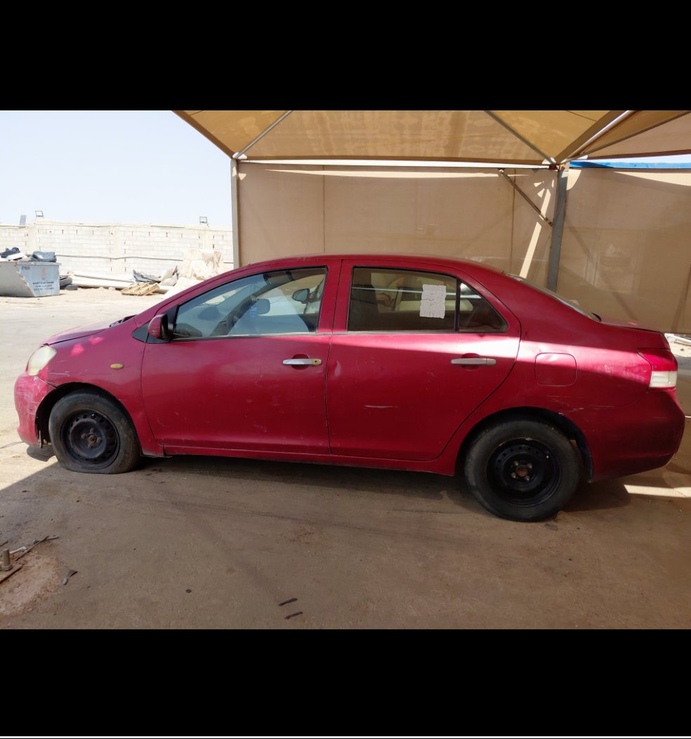 Toyota Yaris  2013 image