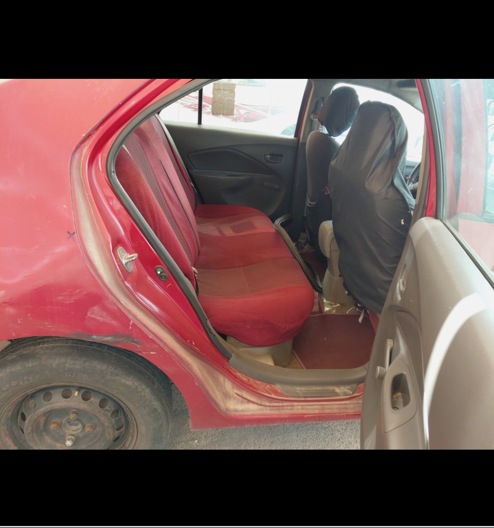 Toyota Yaris  2013 image