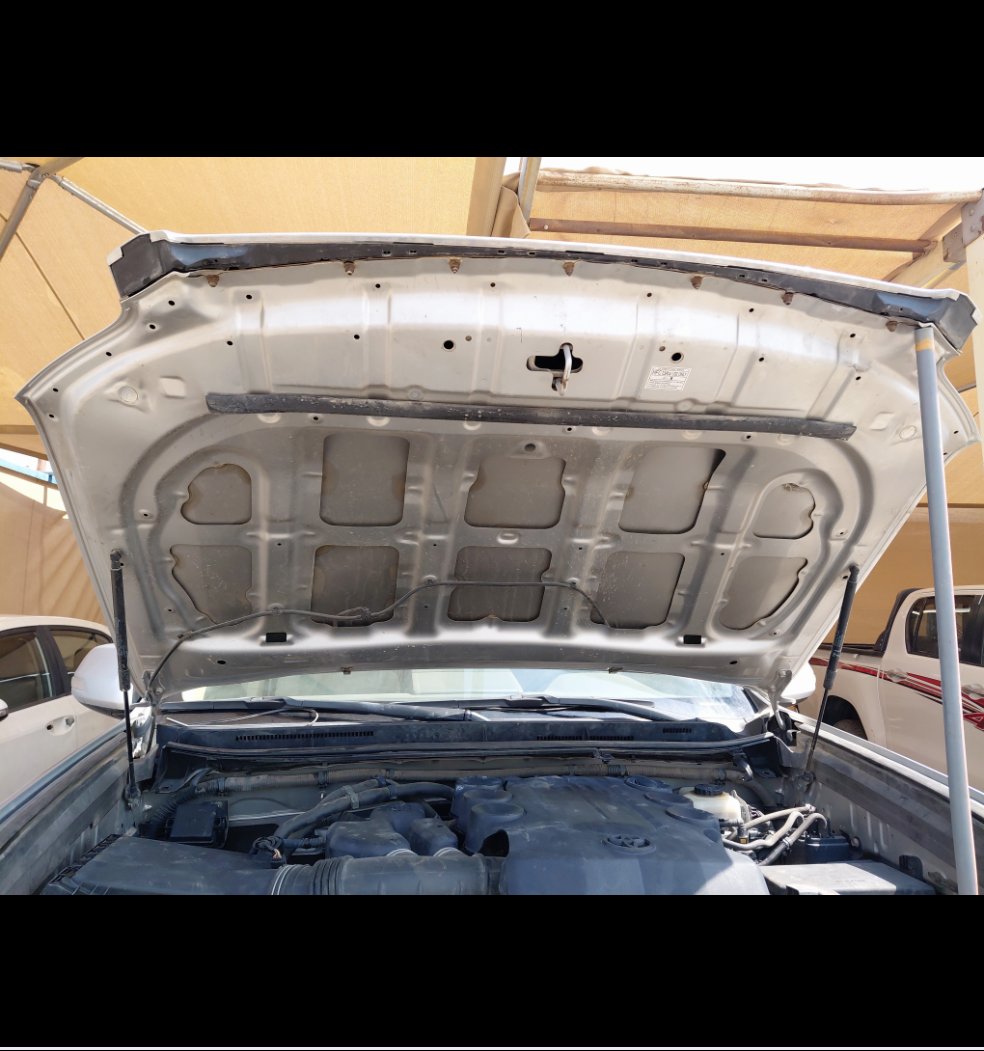 Toyota Prado  2014 image