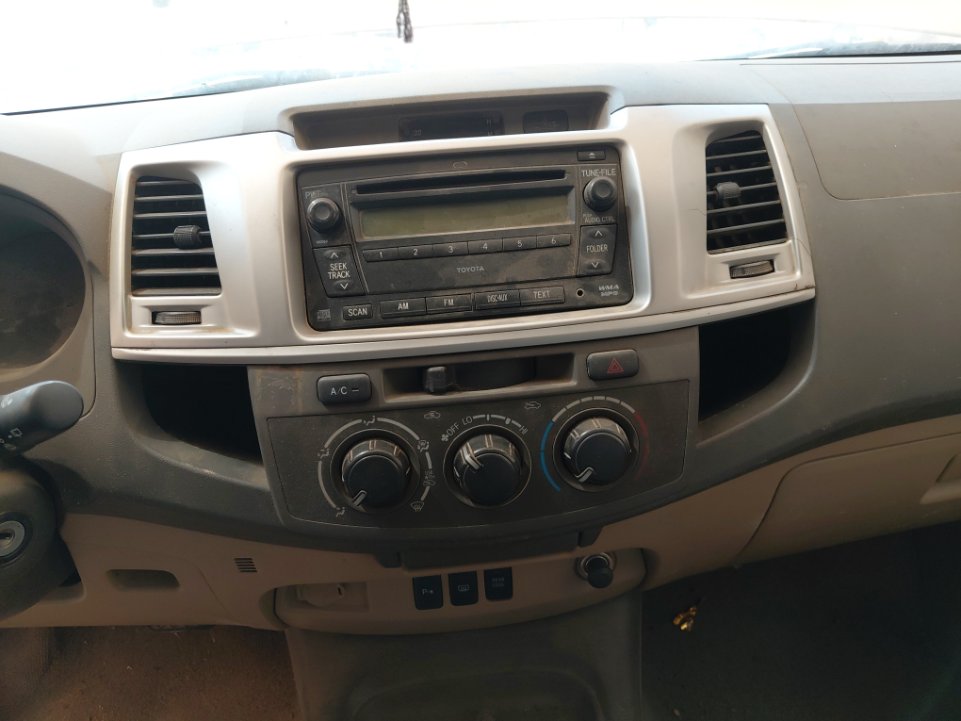 تويوتا فورتشنر  2013 image