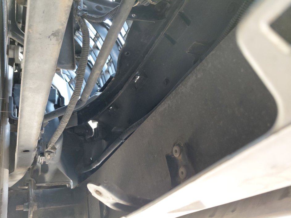 Toyota Prado  2014 image