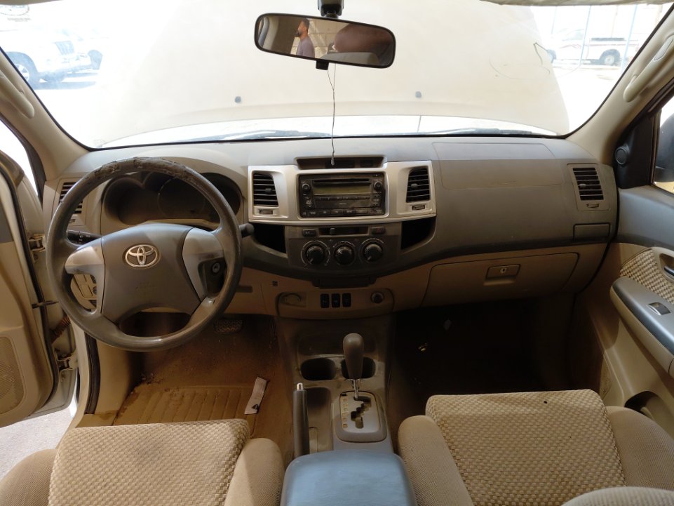 تويوتا فورتشنر  2013 image