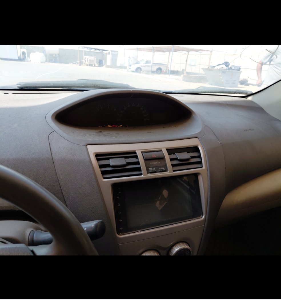 Toyota Yaris  2012 image