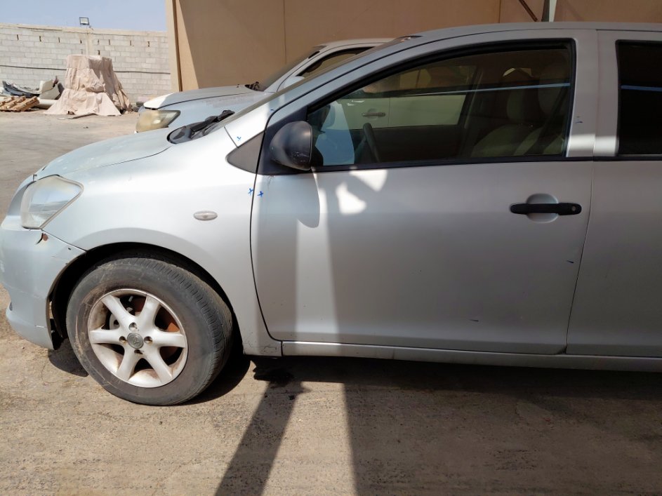 Toyota Yaris  2012 image