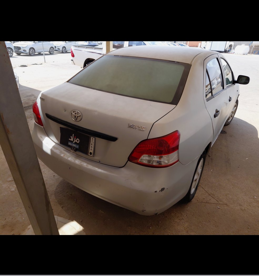 Toyota Yaris  2012 image