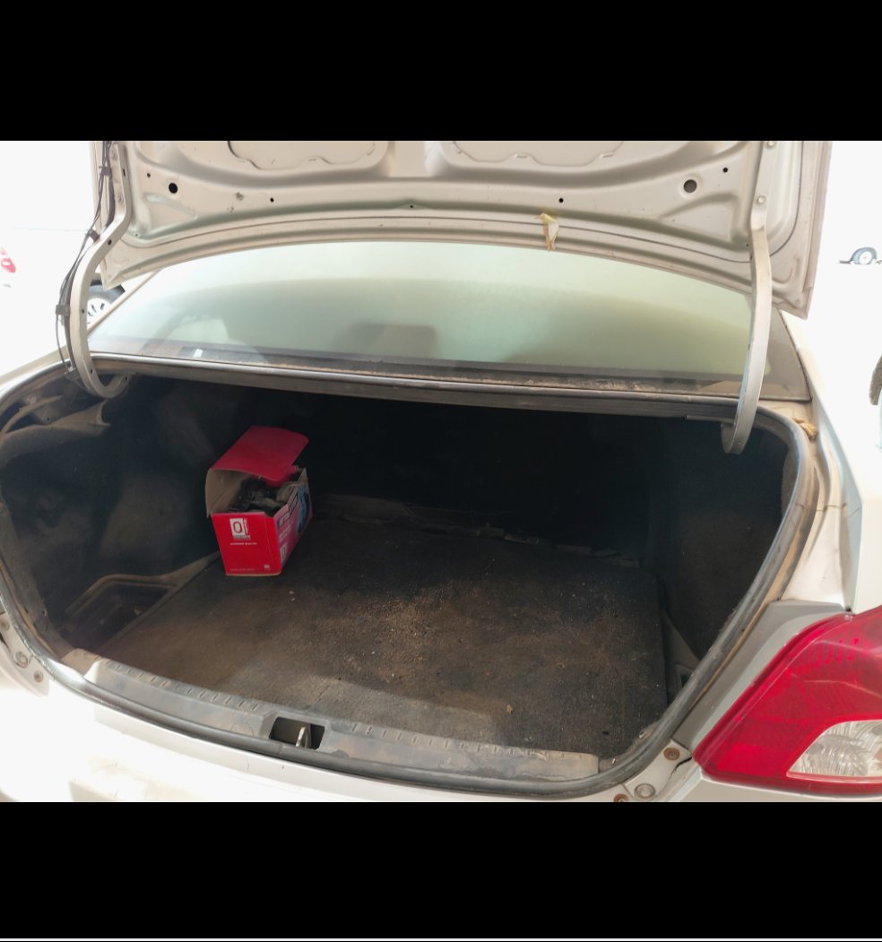 Toyota Yaris  2012 image