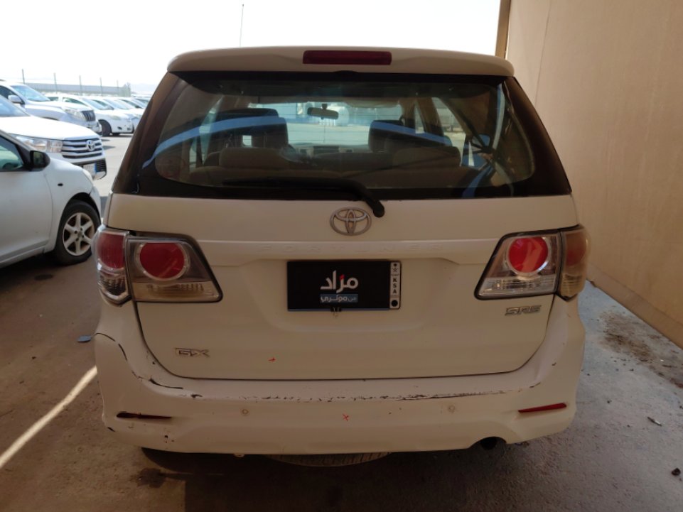 تويوتا فورتشنر  2013 image