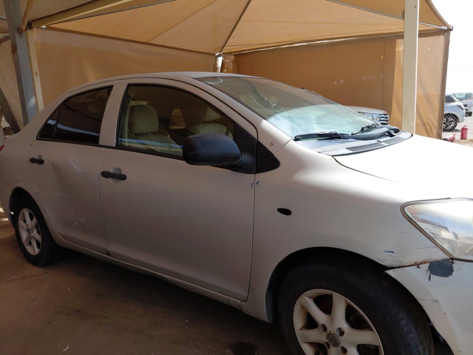 Toyota Yaris  2012 image