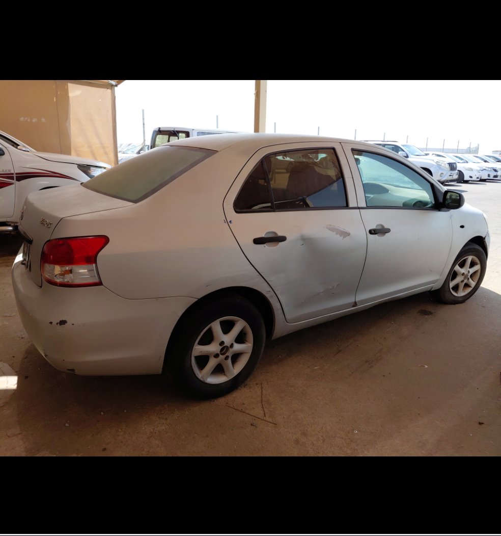 Toyota Yaris  2012 image