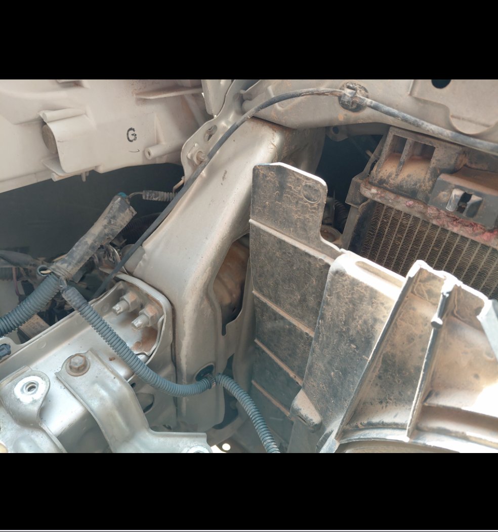 Toyota Yaris  2012 image