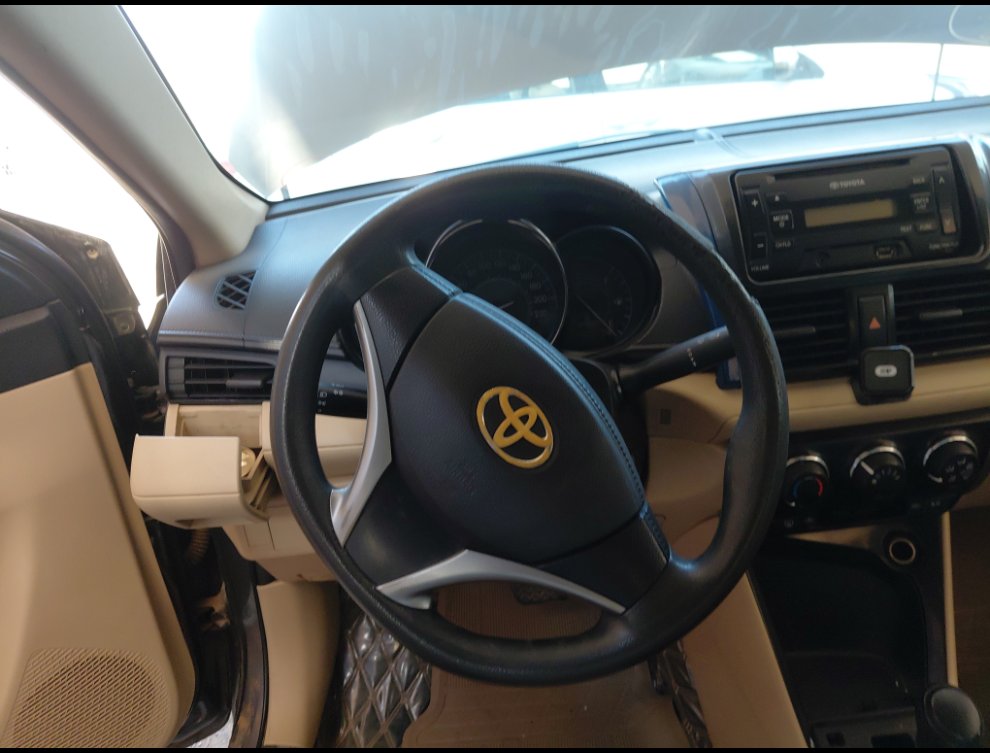 Toyota Yaris  2015 image