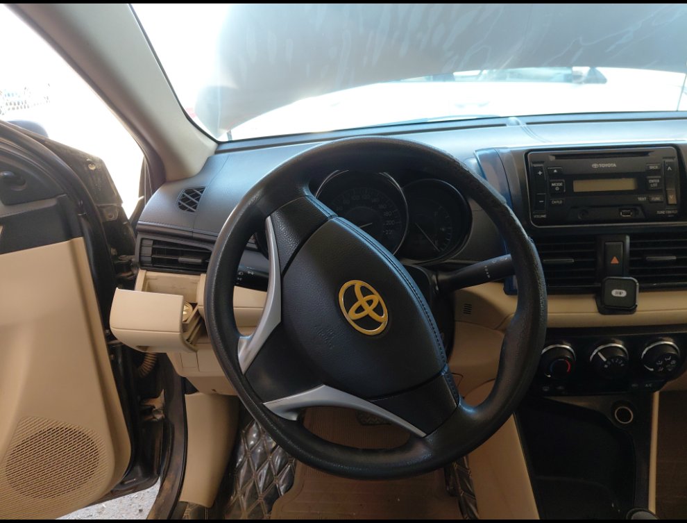 Toyota Yaris  2015 image