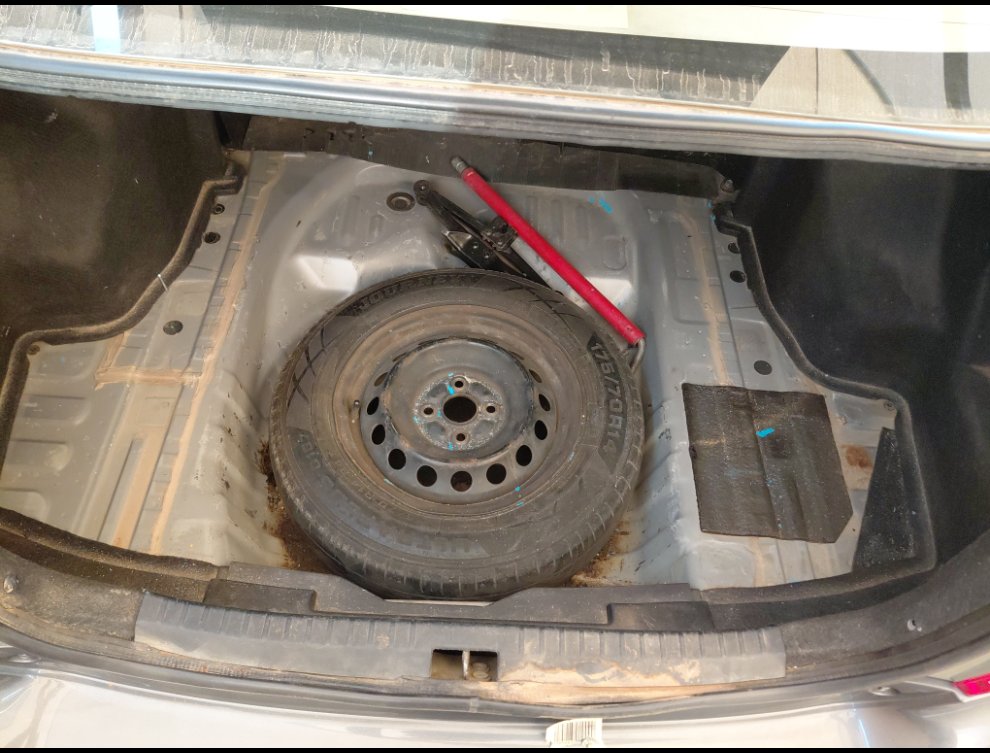 Toyota Yaris  2015 image