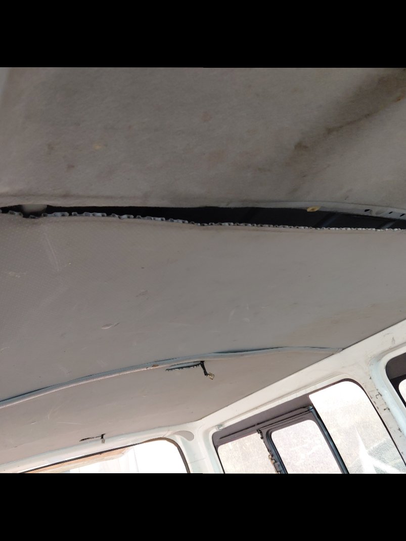 Toyota Hiace Van  2015 image