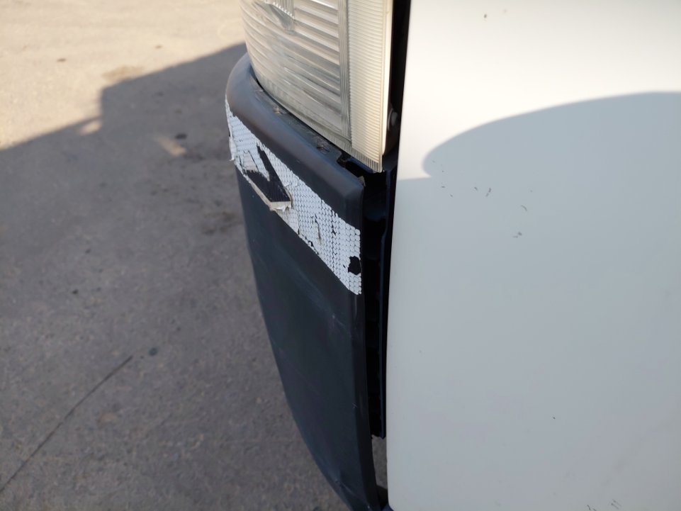 Toyota Hiace Van  2015 image