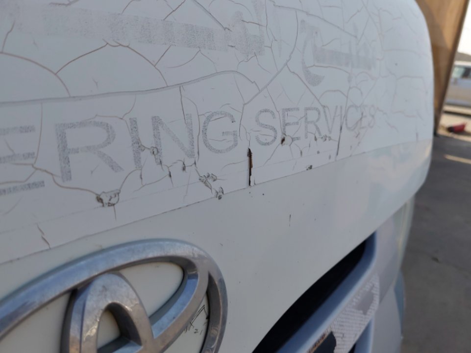 Toyota Hiace Van  2015 image