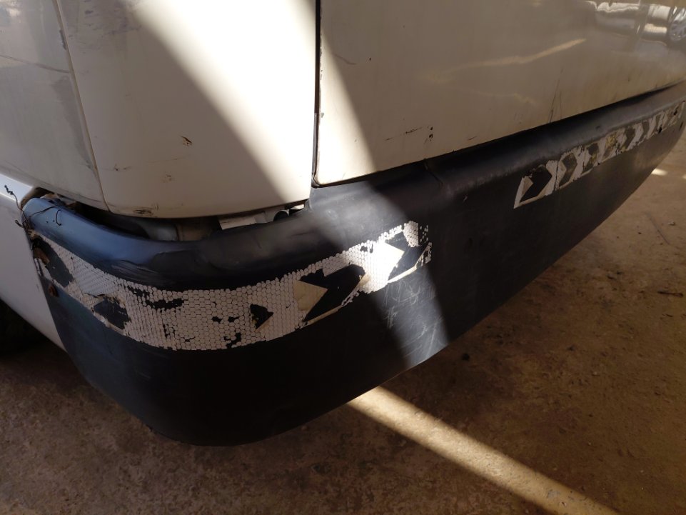 Toyota Hiace Van  2015 image