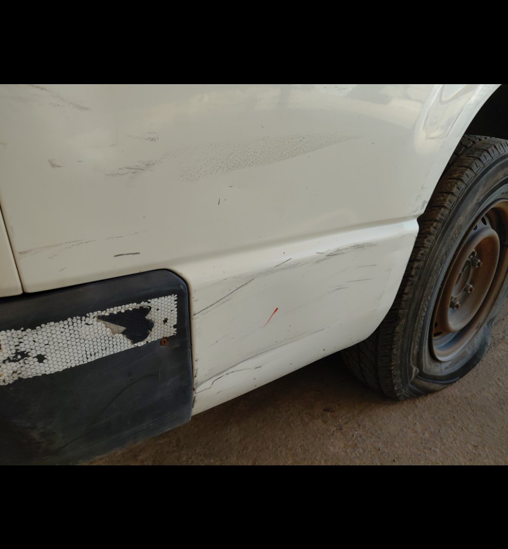 Toyota Hiace Van  2015 image