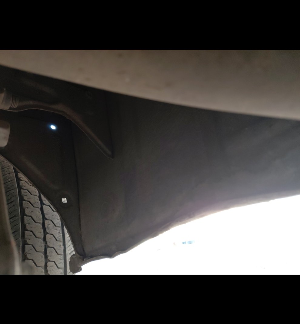 Toyota Hiace Van  2015 image