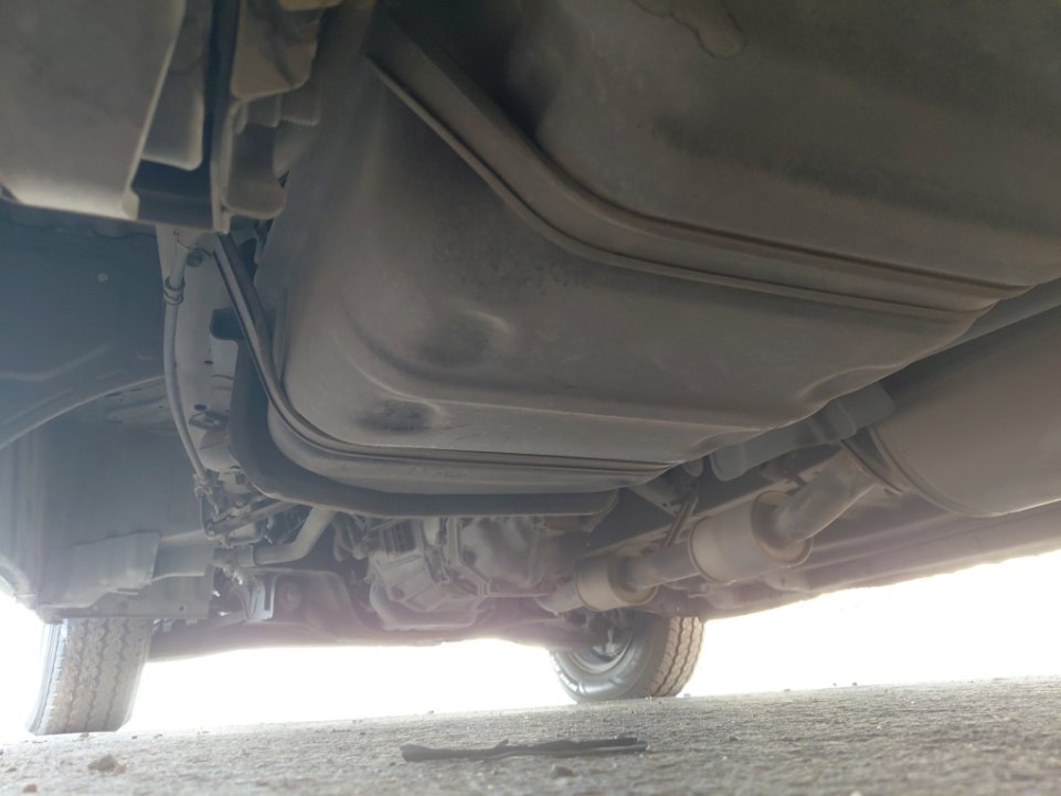 Toyota Hiace Van  2015 image