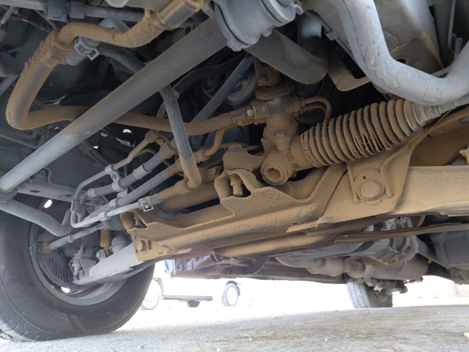 Toyota Hiace Van  2015 image