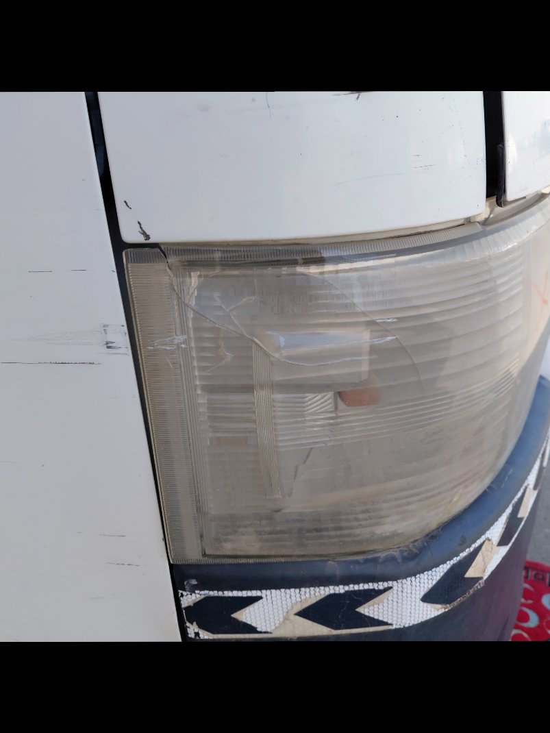 Toyota Hiace Van  2015 image