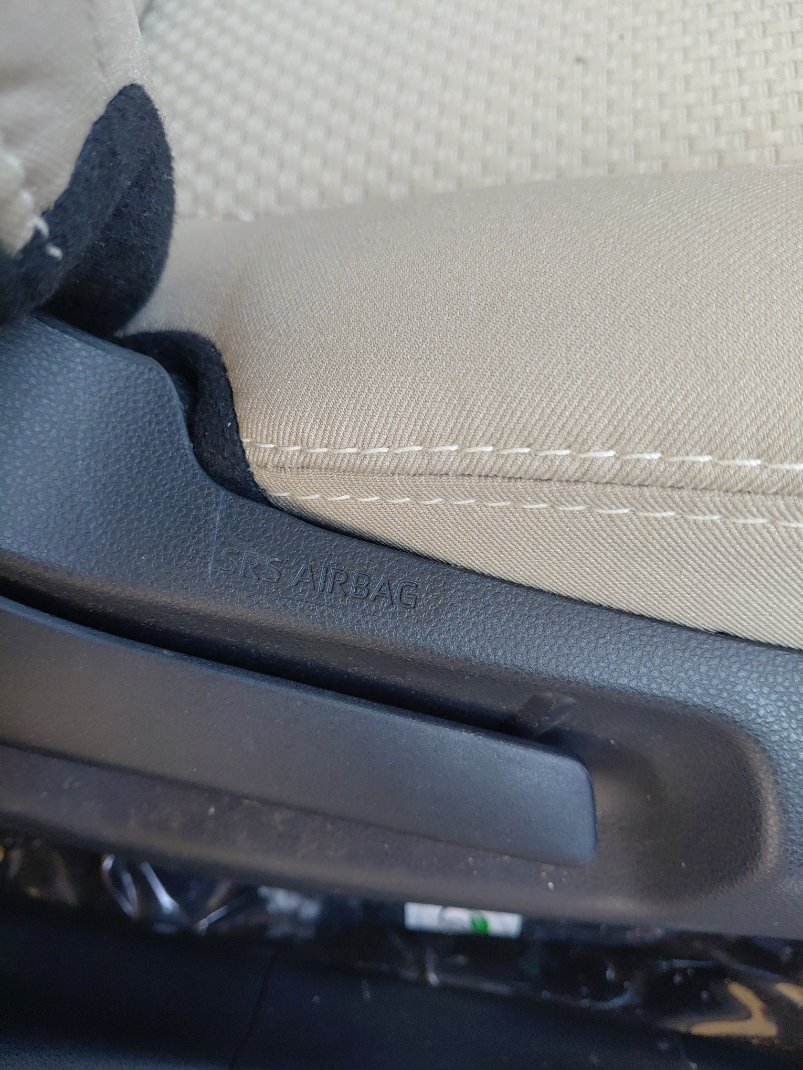 تويوتا يارس SD YX 2024 image