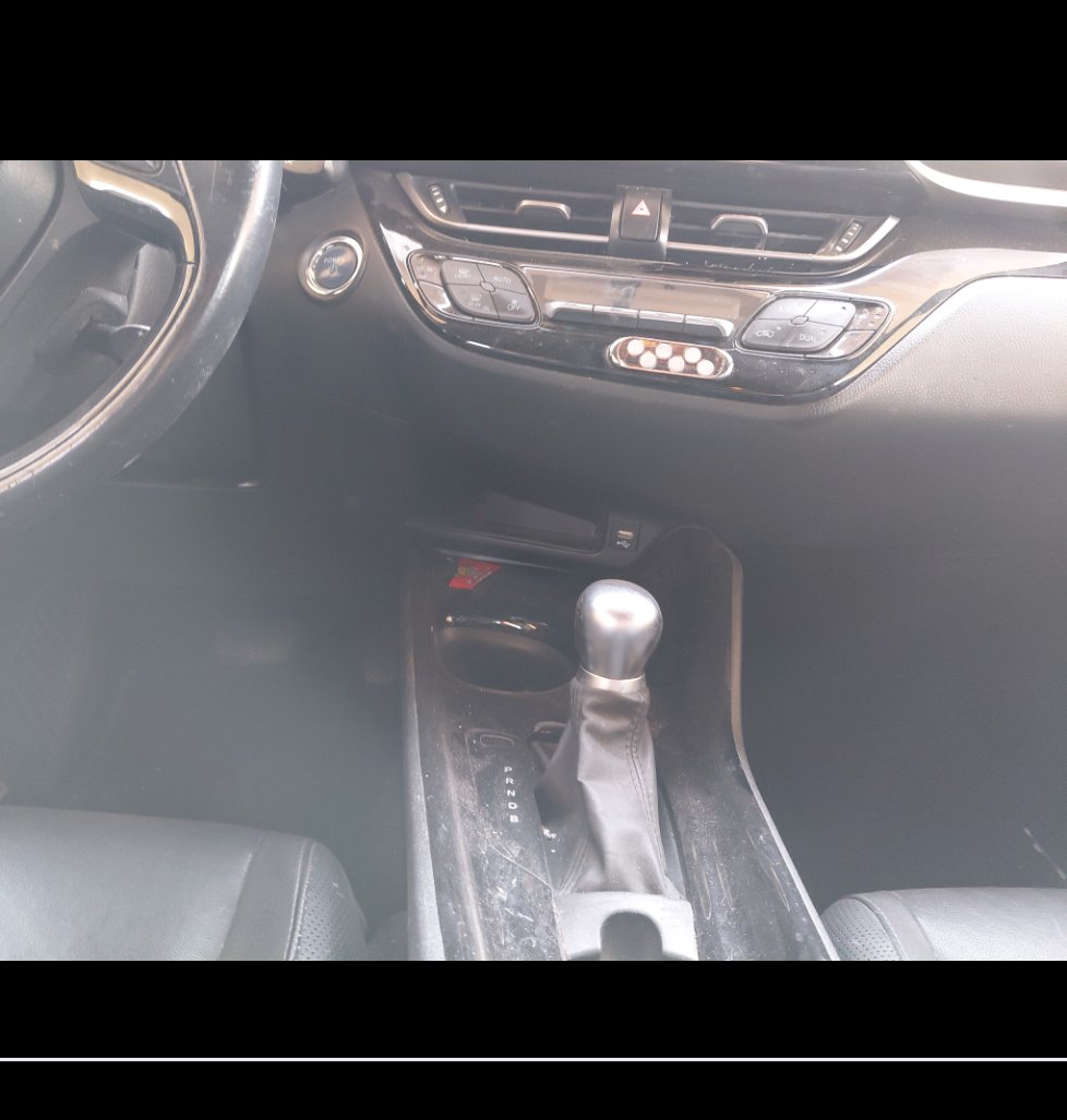 تويوتا سي اتش ار UTILITY 2020 image