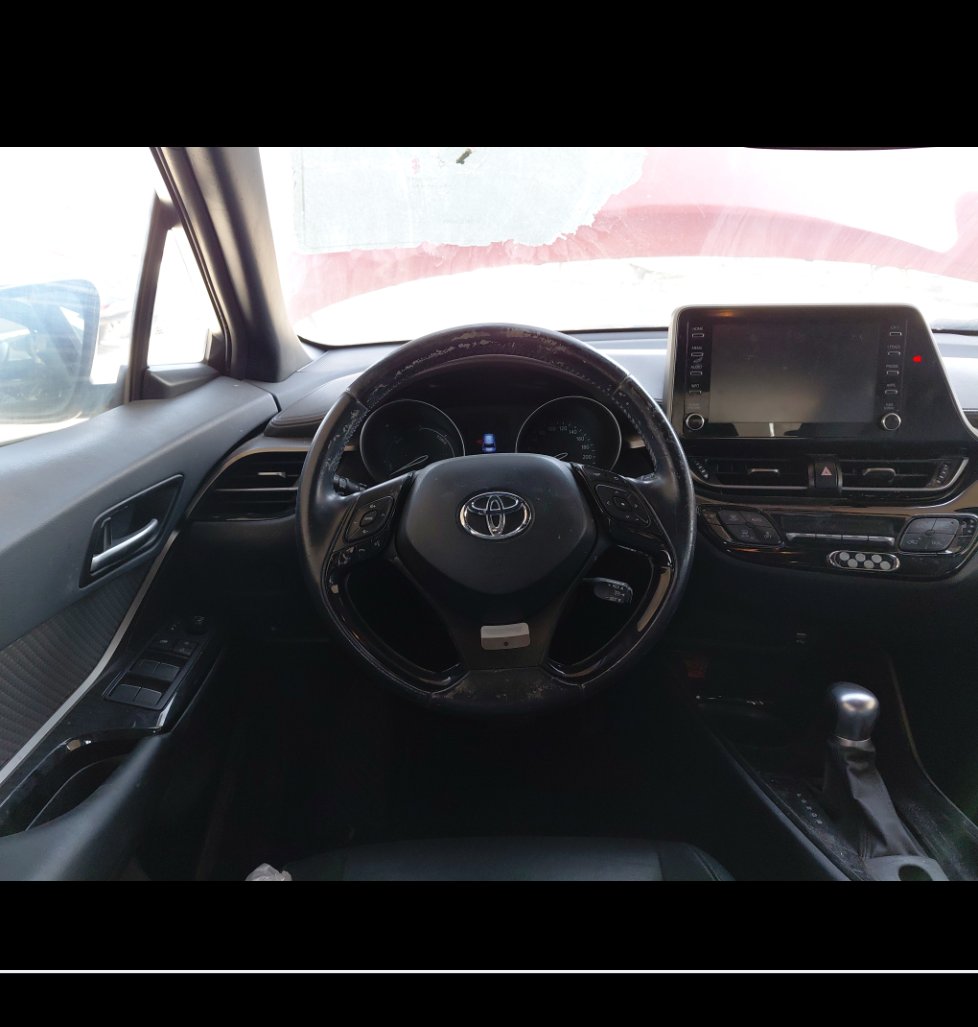 تويوتا سي اتش ار UTILITY 2020 image