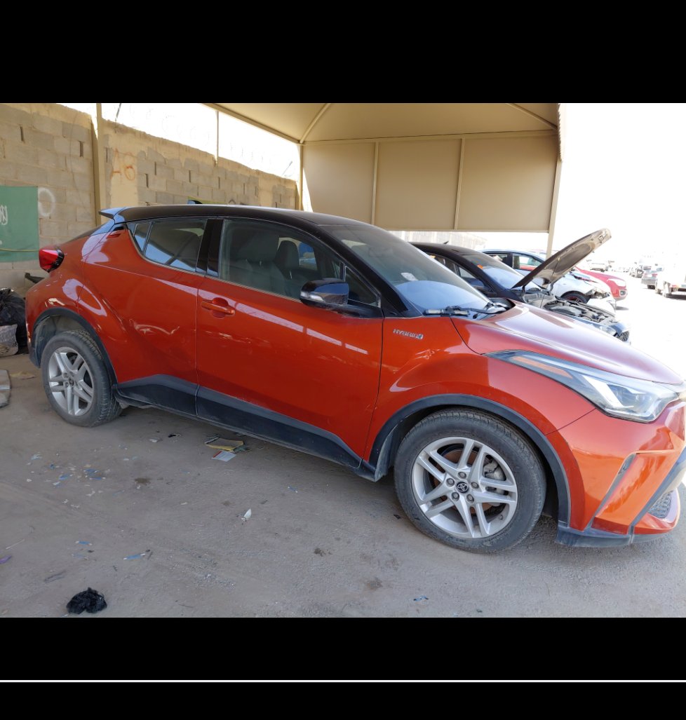 تويوتا سي اتش ار UTILITY 2020 image