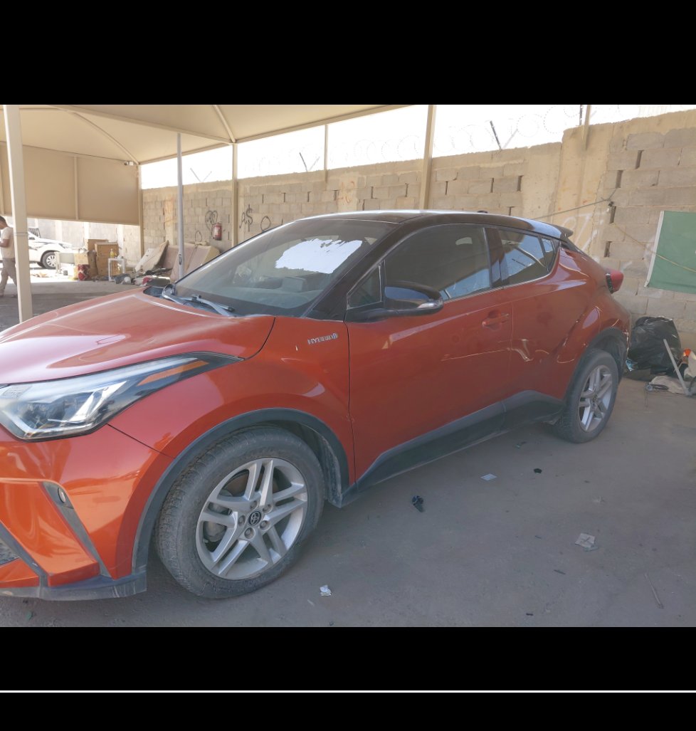 تويوتا سي اتش ار UTILITY 2020 image