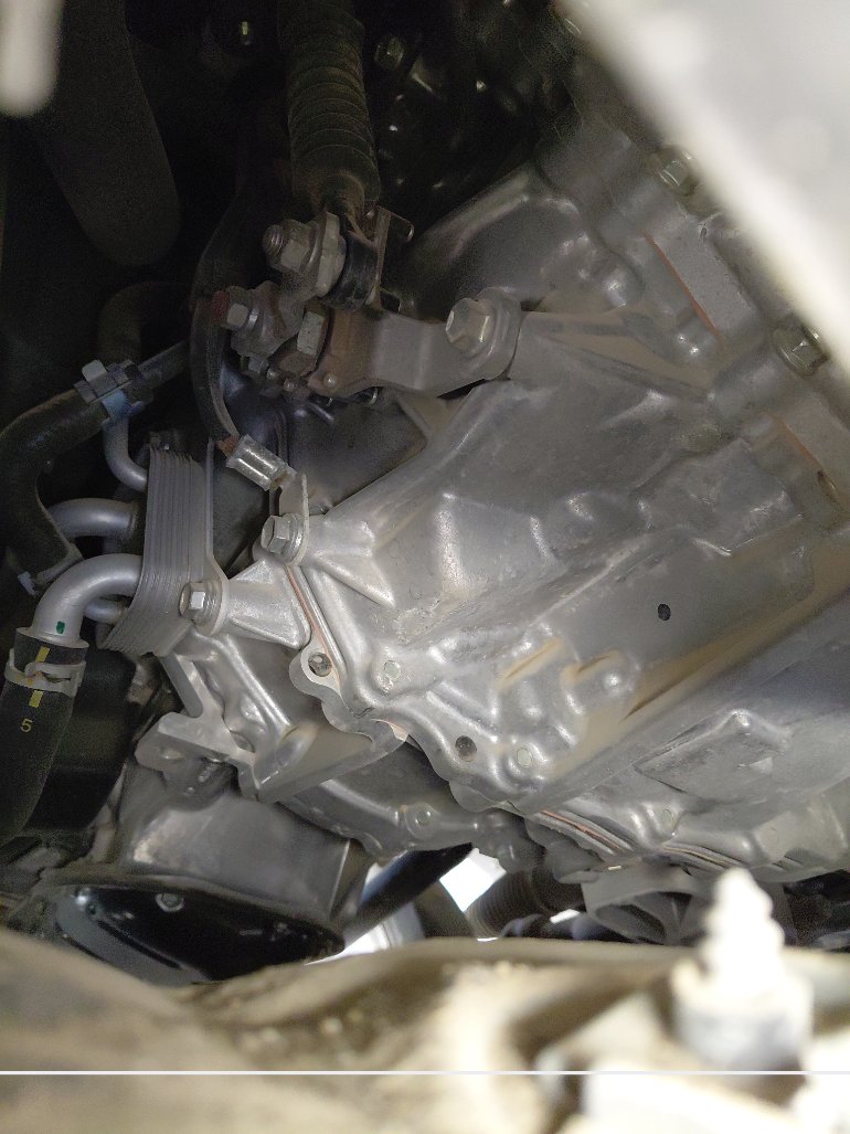 تويوتا سي اتش ار UTILITY 2020 image