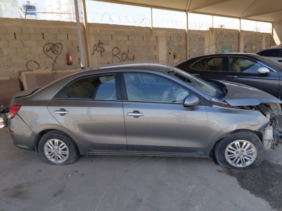 كيا بيجاس  2021 image